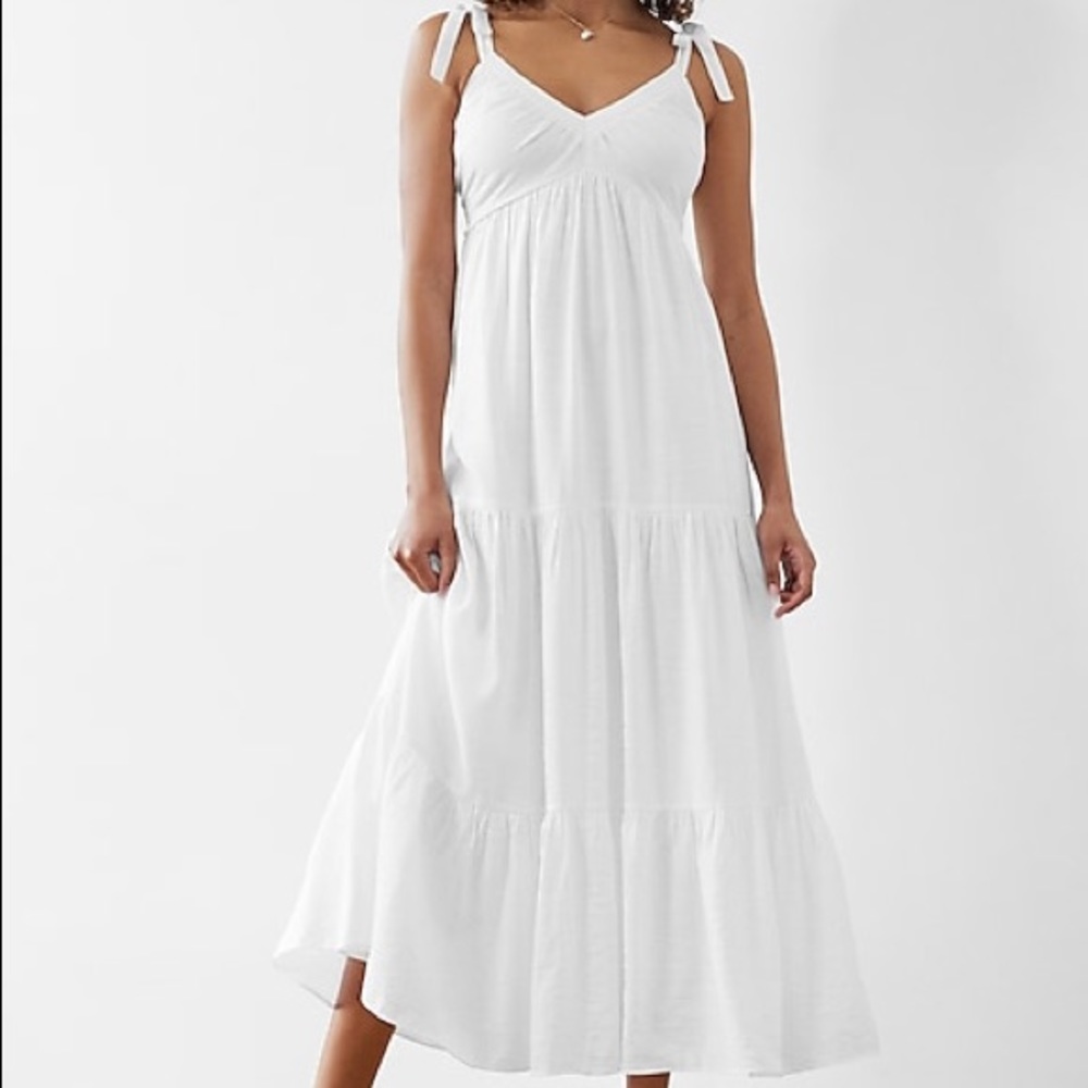 Express dress sz XS white maxi worn once